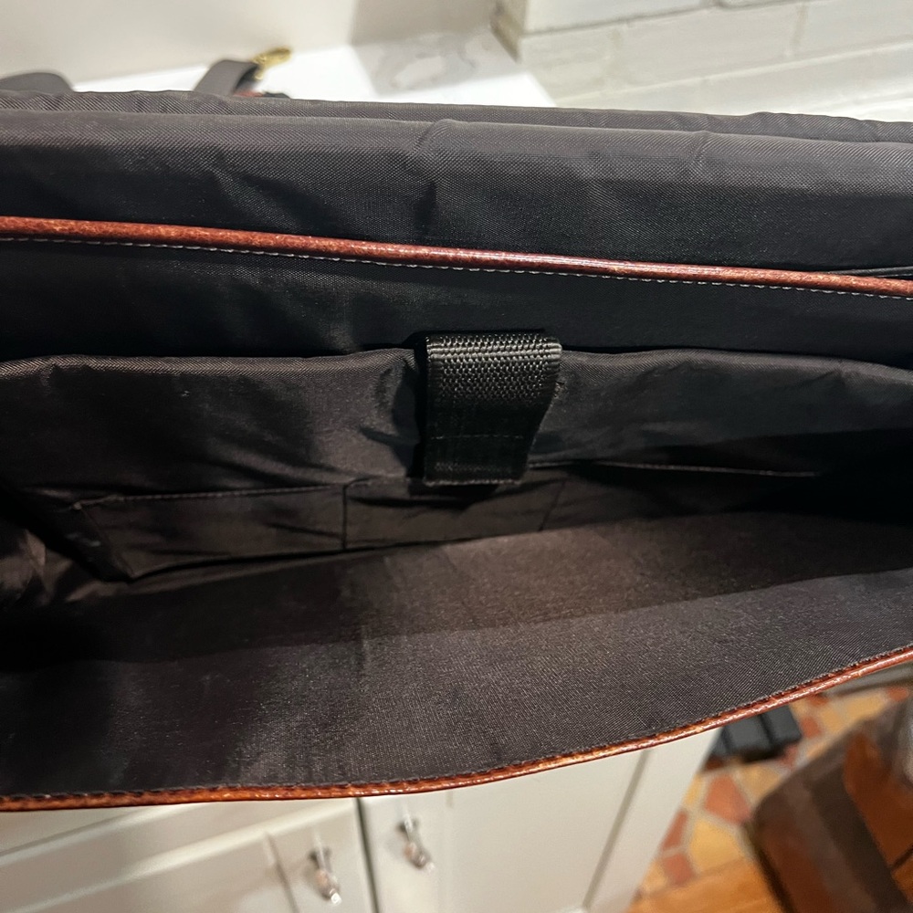 Vintage Wilsons Leather Rich Tan Briefcase / work bag - Picture 9 of 12